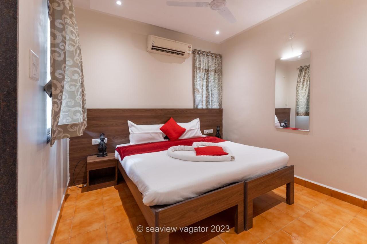 Sea View Holiday Vagator Bagian luar foto